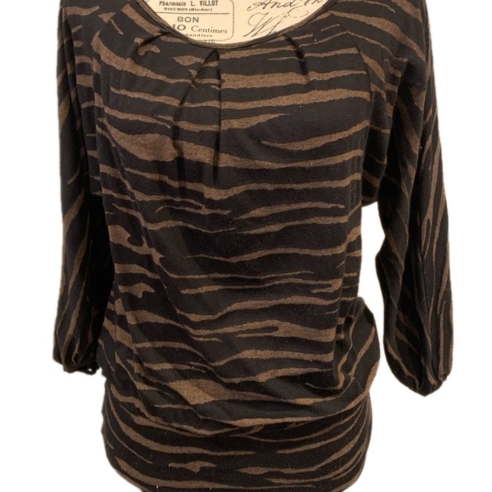 Fun Ella Moss zebra print top XS - Picture 1 of 2